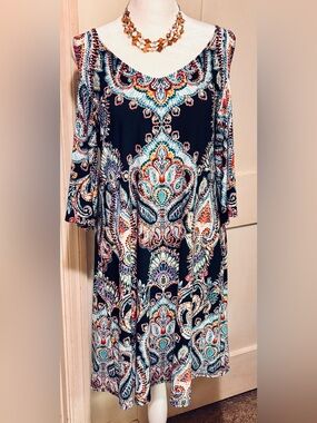 Tiana B. Paisley Bell‑Sleeve Shift Dress (Size 8) Cold Shoulder boho retro